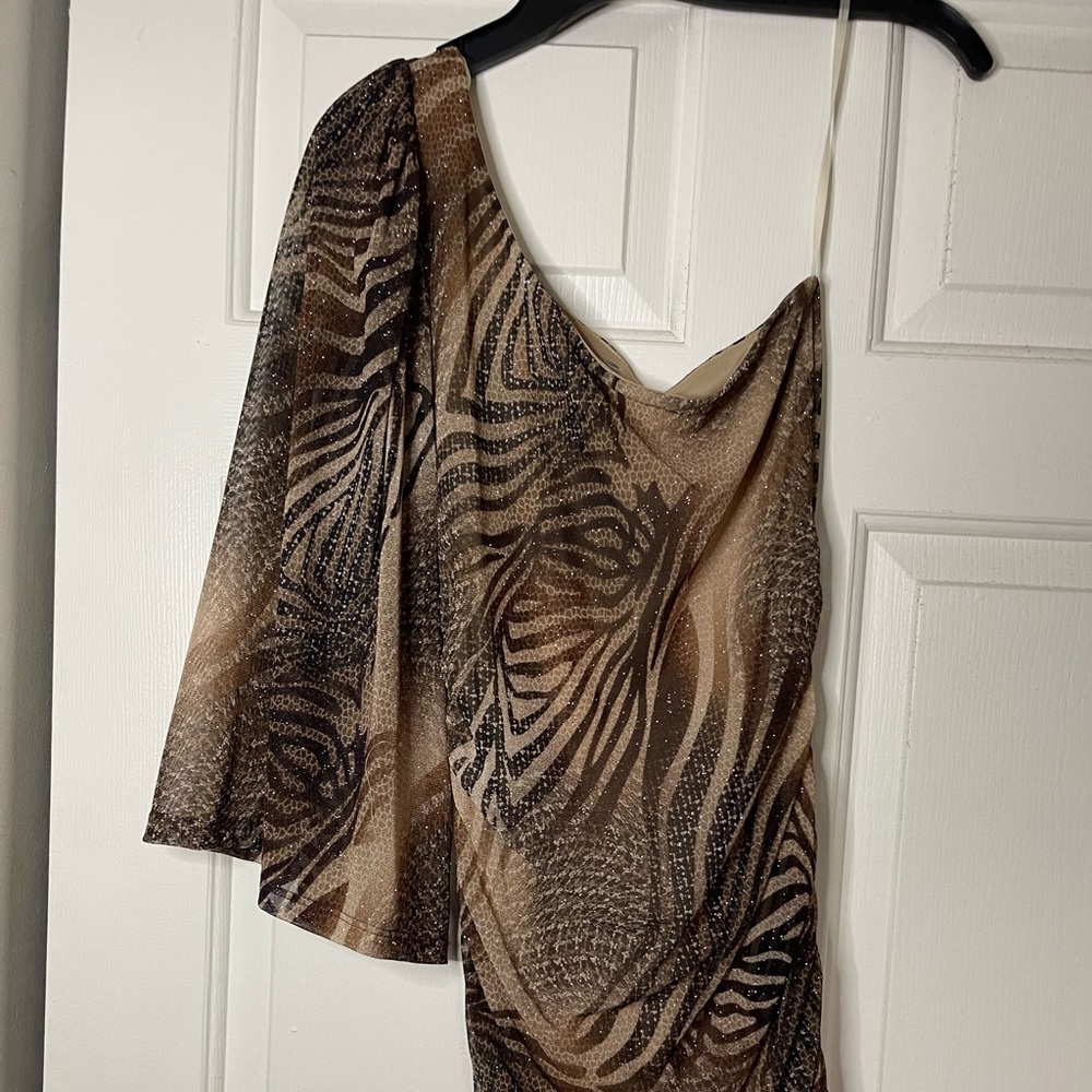 One shoulder dress